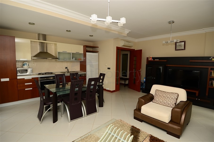 شقق للايجار في وسط الانيا