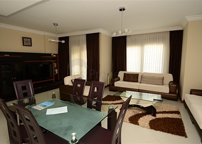 شقق للايجار في وسط الانيا