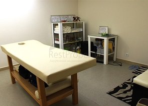 شقة من غرفتين للايجار 200 متر من البحر