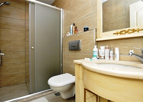 فيلا فاخرة بسعر مميز في كاركي جاك / الانيا 