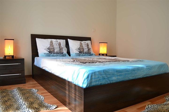 شقة واسعة في محمود لار / الانيا