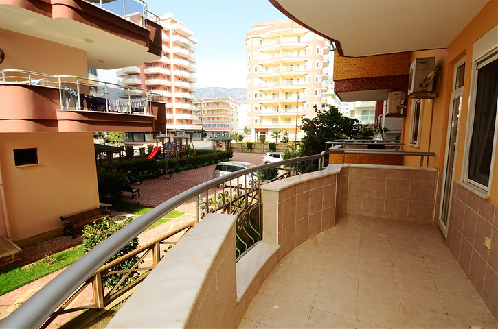 شقة مميزة في محمود لار 