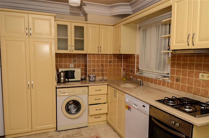 شقة مميزة في محمود لار 