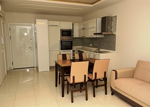 شقة على البحر في الانيا ضمن مجمع فاخر 