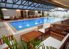 شقة على البحر في الانيا ضمن مجمع فاخر 