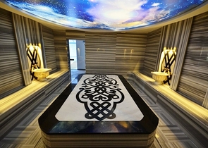 شقة على البحر في الانيا ضمن مجمع فاخر 