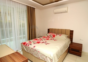 شقة على البحر في الانيا ضمن مجمع فاخر 