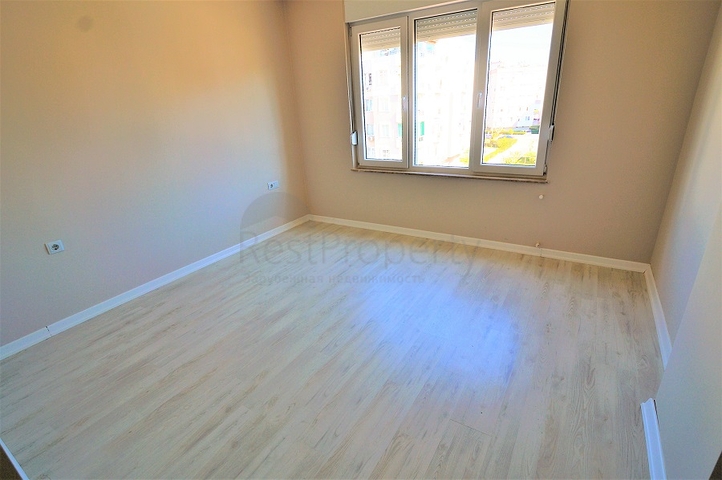 شقة سكنية في أحد المجمعات الحديثة في منطقة ليمان – انطاليا