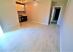 شقة سكنية في أحد المجمعات الحديثة في منطقة ليمان – انطاليا