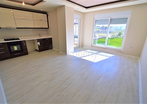 شقة سكنية في أحد المجمعات الحديثة في منطقة ليمان – انطاليا