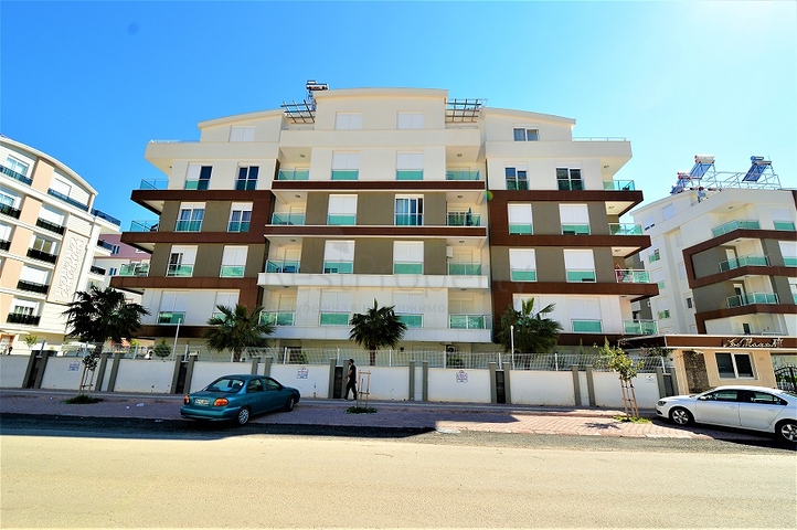 شقة في أحد المجمعات السكنية في انطاليا