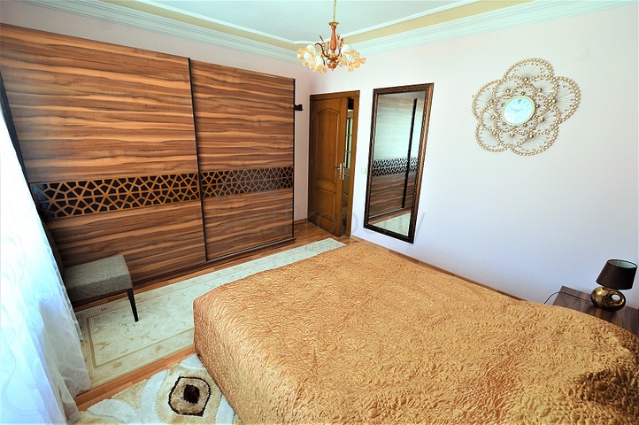 شقة فاخرة بإطلالة بحرية في منطقة كونيالتي أنطاليا