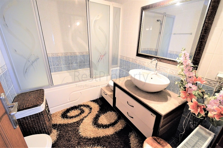 شقة فاخرة بإطلالة بحرية في منطقة كونيالتي أنطاليا