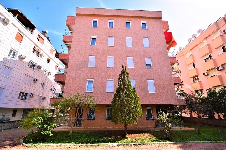 شقة فاخرة بإطلالة بحرية في منطقة كونيالتي أنطاليا