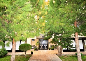 شقة واسعة في احد المجمعات على بعد 200 متر من شاطئ البحر في منطقة ليمان – أنطاليا