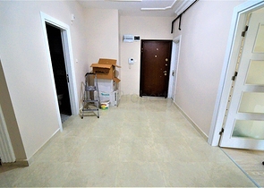 شقة واسعة في احد المجمعات على بعد 200 متر من شاطئ البحر في منطقة ليمان – أنطاليا