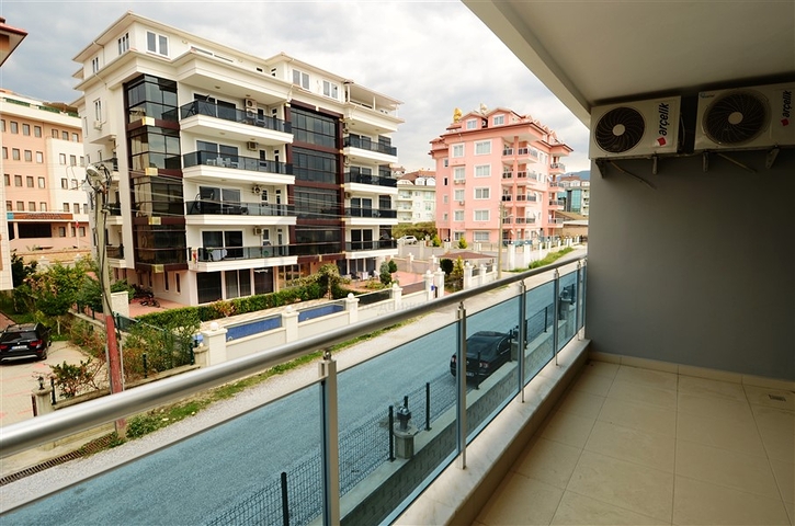 شقة مفروشة بتخطيط 1+1 في منطقة أوبا – ألانيا