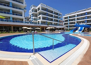 شقة مفروشة بتخطيط 1+1 في منطقة أوبا – ألانيا