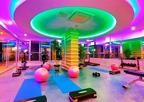 شقة مفروشة بتخطيط 1+1 في منطقة أوبا – ألانيا