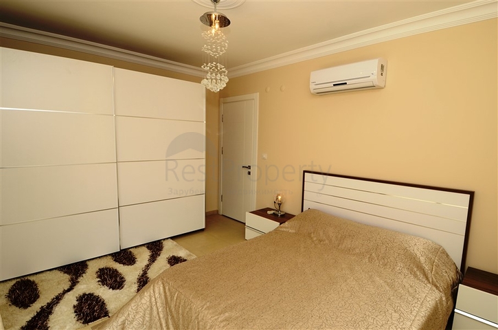 شقة مفروشة ضمن أحد المجمعات بإطلالة ساحرة على البحر الأبيض المتوسط في منطقة محمود لار – ألانيا