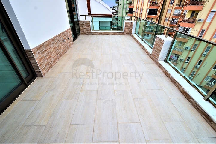 شقة بينتهاوس ضمن أحد المجمعات الفاخرة المشهورة في منطقة كونيالتي – أنطاليا