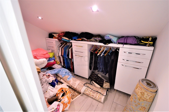 شقة بينتهاوس ضمن أحد المجمعات الفاخرة المشهورة في منطقة كونيالتي – أنطاليا