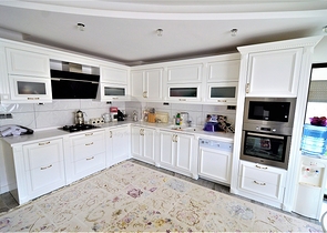 شقة بينتهاوس ضمن أحد المجمعات الفاخرة المشهورة في منطقة كونيالتي – أنطاليا