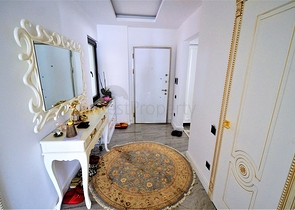 شقة بينتهاوس ضمن أحد المجمعات الفاخرة المشهورة في منطقة كونيالتي – أنطاليا