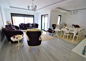 شقة بينتهاوس ضمن أحد المجمعات الفاخرة المشهورة في منطقة كونيالتي – أنطاليا