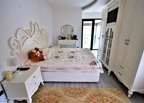 شقة بينتهاوس ضمن أحد المجمعات الفاخرة المشهورة في منطقة كونيالتي – أنطاليا