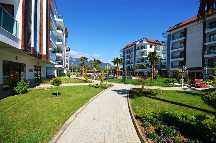 شقة واسعة بتخطيط 2+1 ضمن مجمع رائع على ضفاف النهر في منطقة أوبا – ألانيا