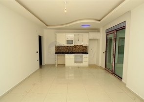 شقة واسعة بتخطيط 2+1 ضمن مجمع رائع على ضفاف النهر في منطقة أوبا – ألانيا