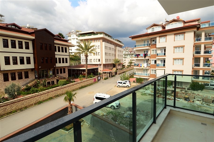 مجمع عصري حديث في منطقة أوبا – ألانيا