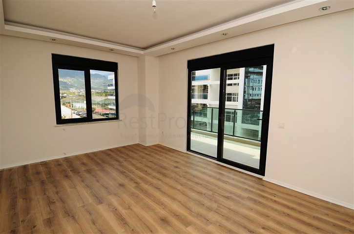 مجمع عصري حديث في منطقة أوبا – ألانيا