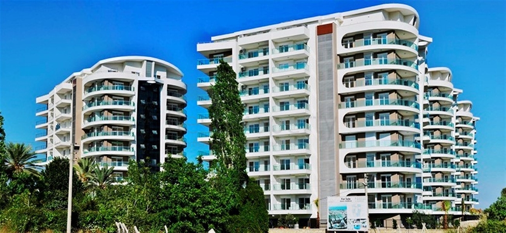 شقة بتخطيط 1+1 ضمن أحد المجمعات الفاخرة بإطلالة بحرية رائعة في منطقة أفسلار – ألانيا