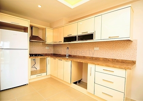 شقة بتخطيط 1+1 ضمن أحد المجمعات الفاخرة بإطلالة بحرية رائعة في منطقة أفسلار – ألانيا