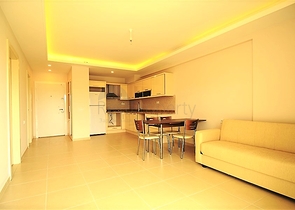 شقة بتخطيط 1+1 ضمن أحد المجمعات الفاخرة بإطلالة بحرية رائعة في منطقة أفسلار – ألانيا