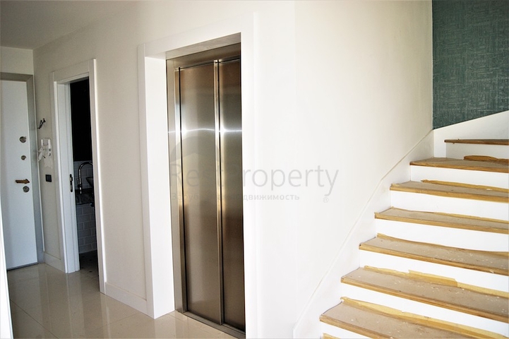 مشروع فيلات فاخرة قيد الإنتهاء في منطقة كونيالتي – أنطاليا