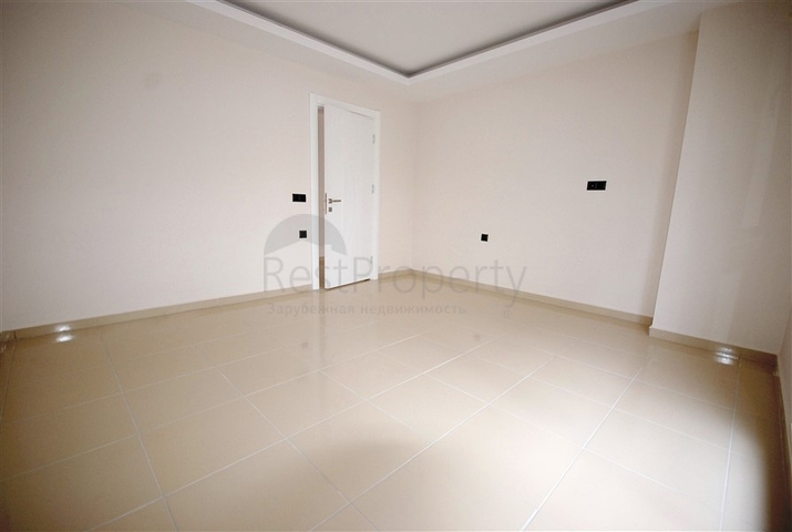 شقة بتخطيط 1+1 في منطقة محمود لار – ألانيا