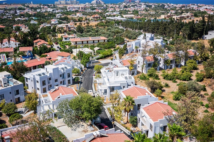 فيلات فاخرة في منطقة كيرينيا في مدينة قبرص الشمالية