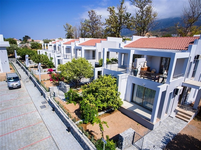 فيلات فاخرة في منطقة كيرينيا في مدينة قبرص الشمالية