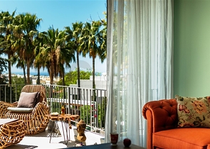 فيلات فاخرة في منطقة كيرينيا في مدينة قبرص الشمالية