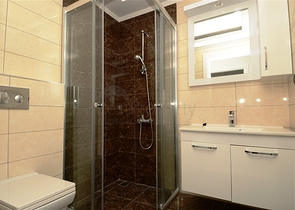 شقة بتخطيط 2+1 في منطقة توسمور – ألانيا