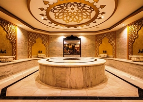 شقة بتخطيط 2+1 مع حديقة ضمن أحد المجمعات الرائعة في منطقة أفسلار – ألانيا