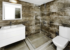 فيلا فاخرة تطل على البحر في شمال مدينة قبرص