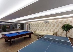 شقة فاخرة ضمن واحد من أرقى المجمعات السكنية في منطقة أوبا – ألانيا