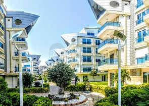 شقة ضمن مجمع حصري فاخر في منطقة كونيالتي – أنطاليا