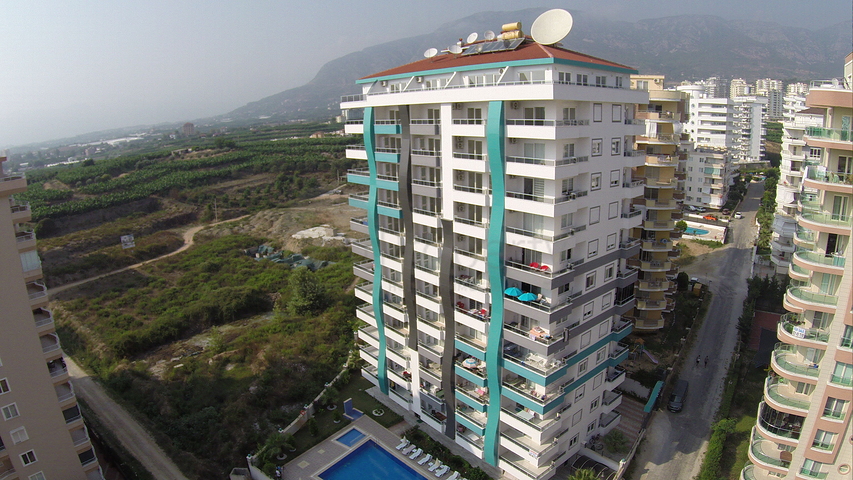 شقق سكنية ضمن مجمع حديث في منطقة محمود لار – ألانيا