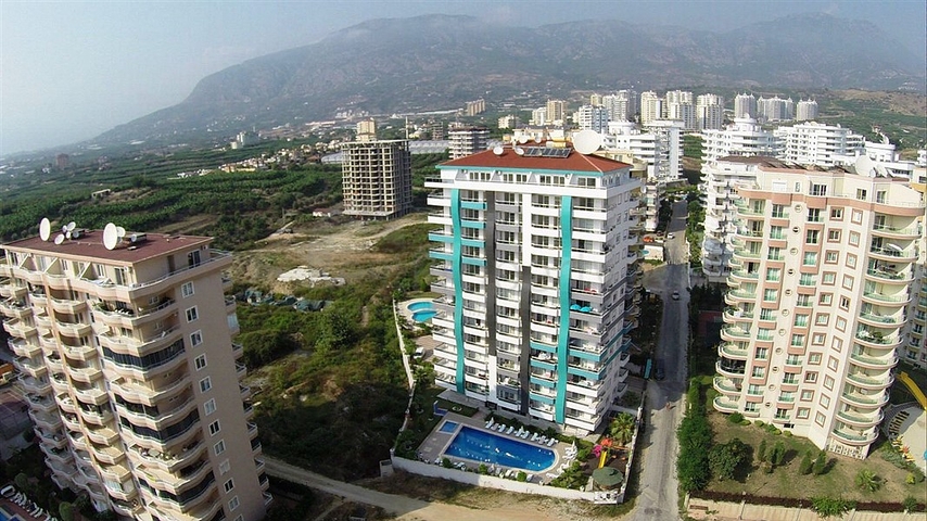 شقق سكنية ضمن مجمع حديث في منطقة محمود لار – ألانيا