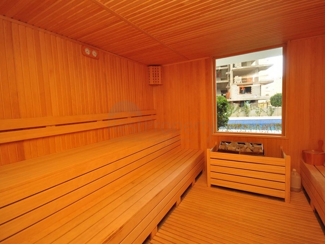 شقق سكنية ضمن مجمع حديث في منطقة محمود لار – ألانيا